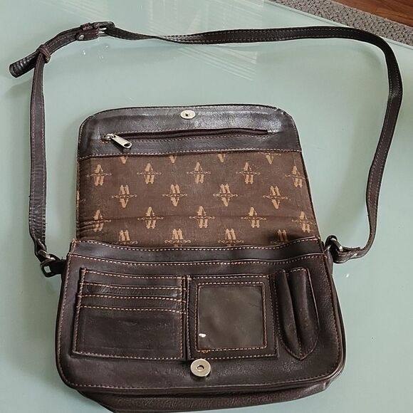 American West Genuine Leather and Cowhide Bag - Picture 5 of 12